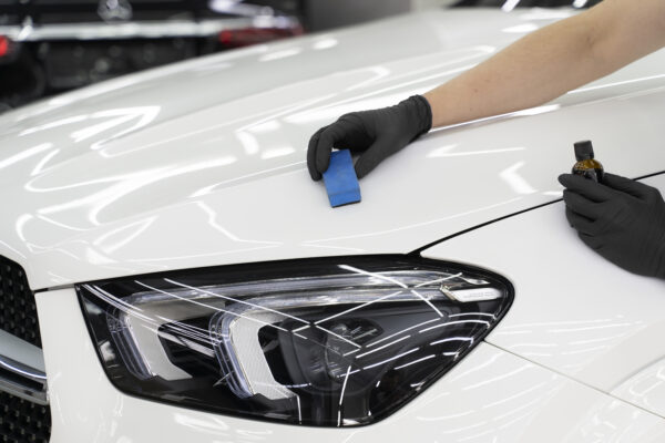 Car repairing without hampering the paint